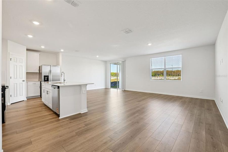 Spacious, unfurnished interior of a new home in The Meadow at Crossprairie, St. Cloud (Image 23).