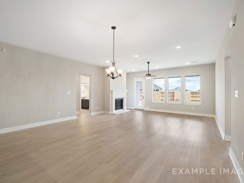 Representative unfurnished interior of a home built from the The Elizabeth A by Davidson Homes LLC in Lago Mar, Texas City (Image 20).