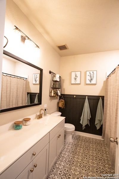 Furnished interior view inside a new home in , Spring Branch (Image 14). Furnished interior view inside a new home in , Spring Branch (Image 14).