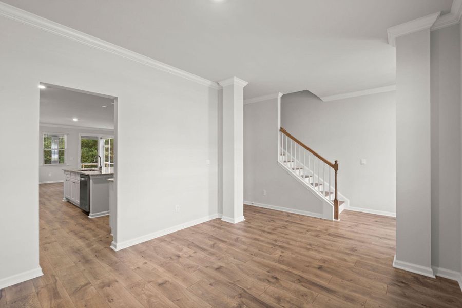 Spacious, unfurnished interior of a new home in The Ponds, Summerville (Image 29).