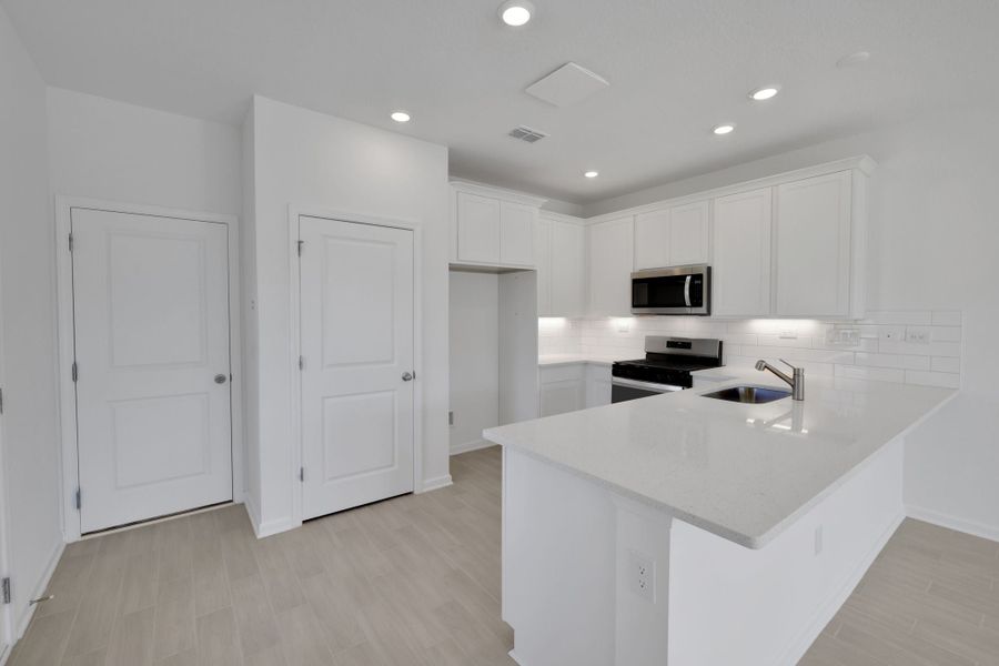 New Home in St Augustine, FL.  - Slide 17