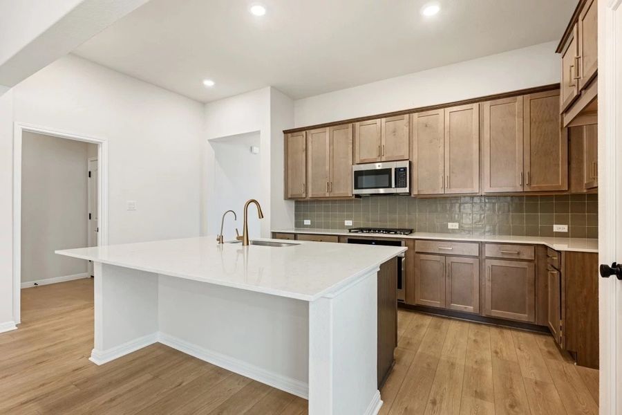 Furnished interior view inside a new home in Berry Creek Highlands, Georgetown (Image 9).