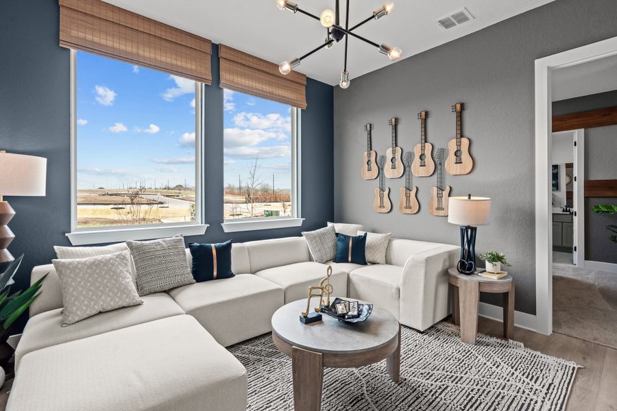 Representative furnished interior of a home built from the Silas by Chesmar Homes in Sienna Lakes, San Antonio (Image 7).
