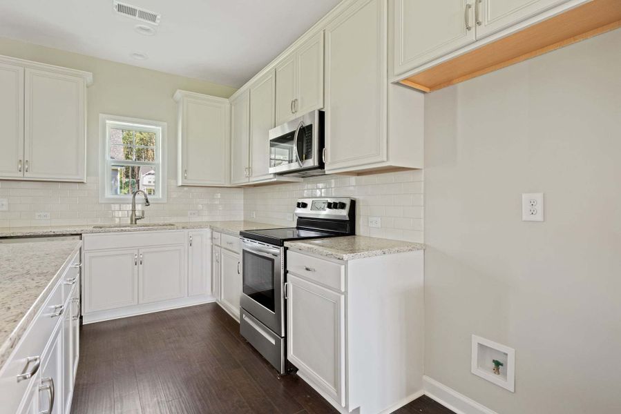 Representative furnished interior of a home built from the Brunswick by Caviness & Cates Communities in Maggie Way, Wendell (Image 192). Representative furnished interior of a home built from the Brunswick by Caviness & Cates Communities in Maggie Way, Wendell (Image 192).