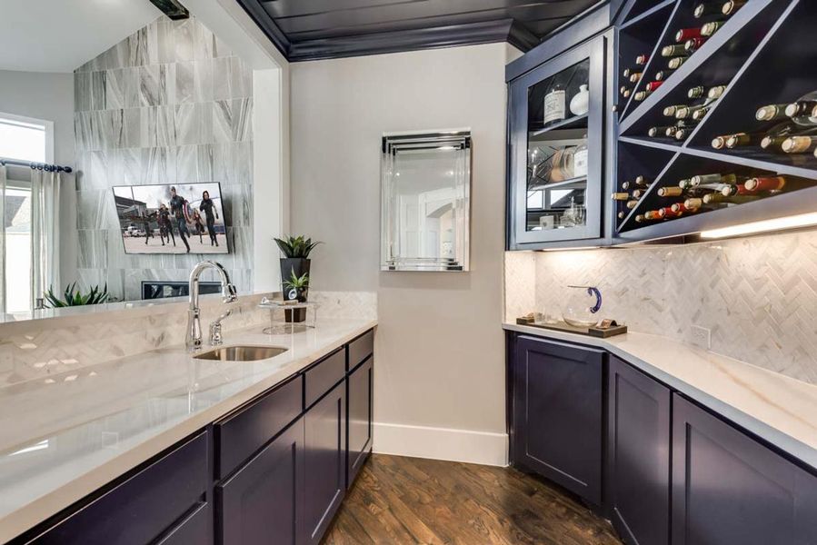 Representative furnished interior of a home built from the Grand Avery II by Grand Homes in Grand Oaks, Celina (Image 9).