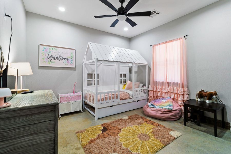 Furnished interior view inside a new home in , Livingston (Image 20).
