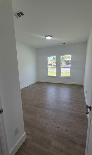 Spacious, unfurnished interior of a new home in , Springtown (Image 21).