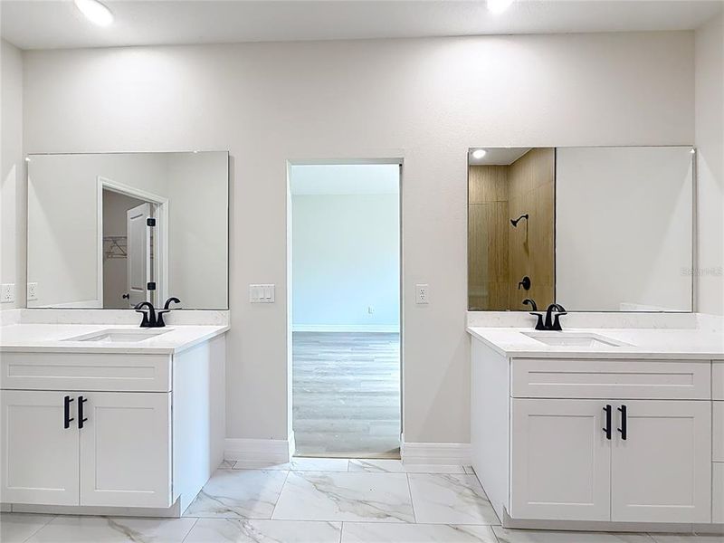 Furnished interior view inside a new home in , Eustis (Image 8).
