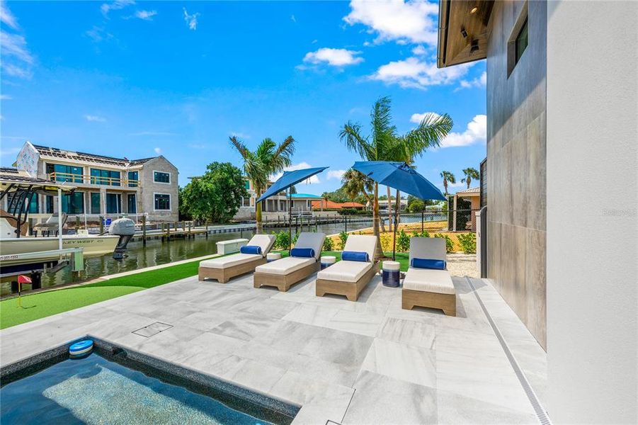 Community amenities in , Sarasota (Image 57). Community amenities in , Sarasota (Image 57).