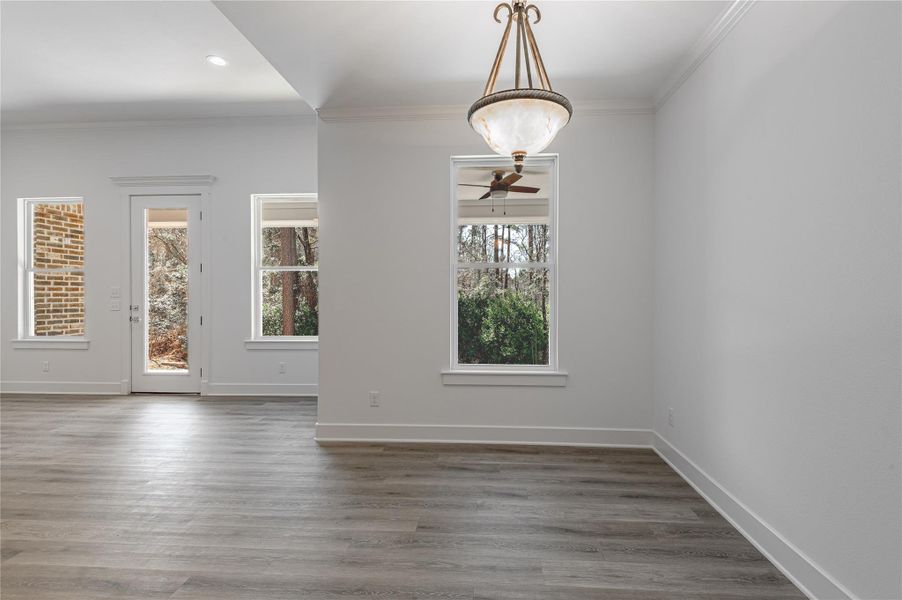 Spacious, unfurnished interior of a new home in , Nacogdoches (Image 15).