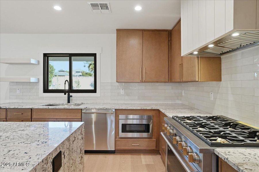 17-4515 North 35th Street_RedHogMedia