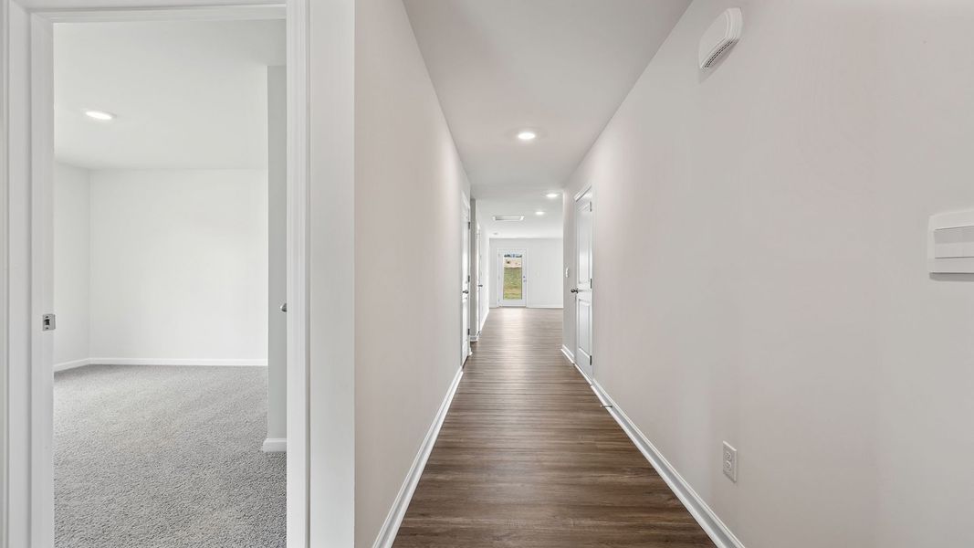 Spacious, unfurnished interior of a new home in Durbin Meadows, Fountain Inn (Image 17).