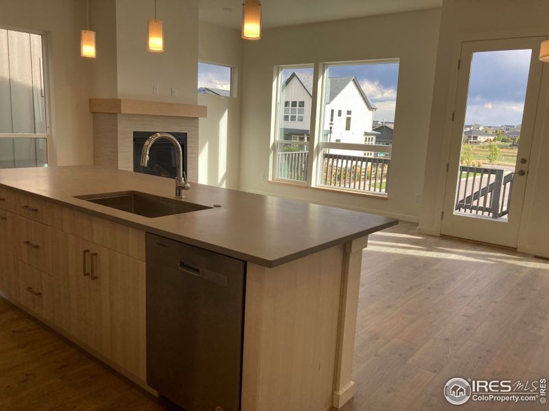 Large island with quartz countertops