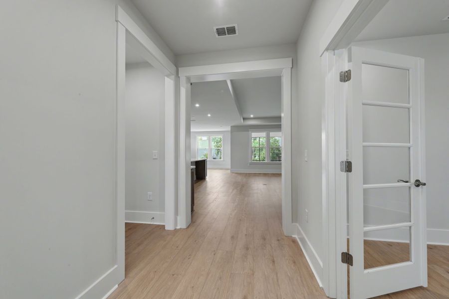 Spacious, unfurnished interior of a new home in Del Webb North Myrtle Beach, Myrtle Beach (Image 12). Spacious, unfurnished interior of a new home in Del Webb North Myrtle Beach, Myrtle Beach (Image 12).
