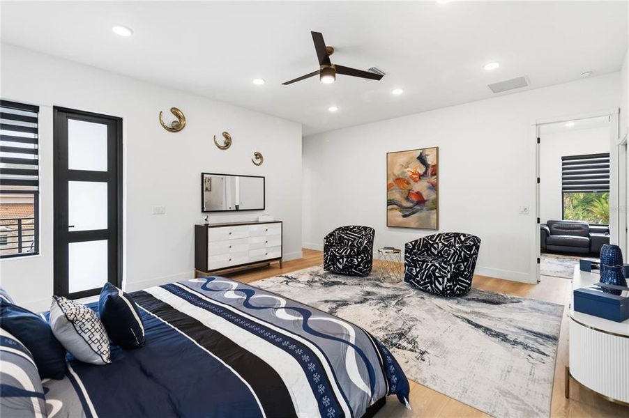 Furnished interior view inside a new home in , Groveland (Image 12).