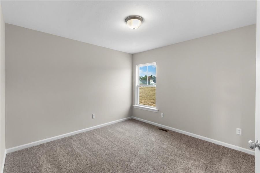 Spacious, unfurnished interior of a new home in Windsor, North Augusta (Image 26).