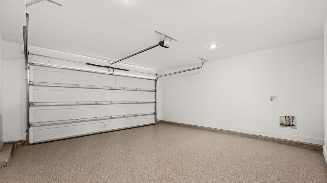 Spacious, unfurnished interior of a new home in Parkside, Santa Rosa Beach (Image 36).