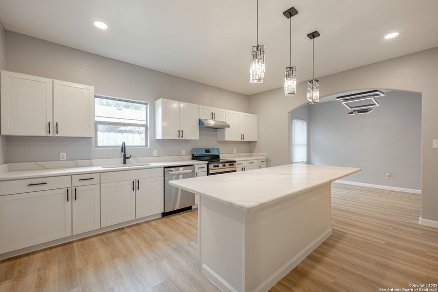 Furnished interior view inside a new home in , San Antonio (Image 9).