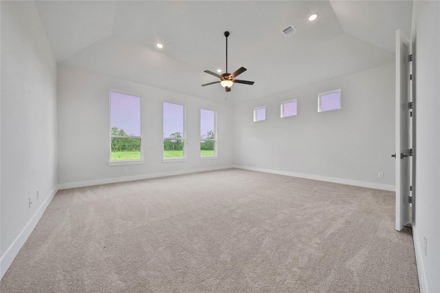 Spacious, unfurnished interior of a new home in , Rosharon (Image 43). Spacious, unfurnished interior of a new home in , Rosharon (Image 43).