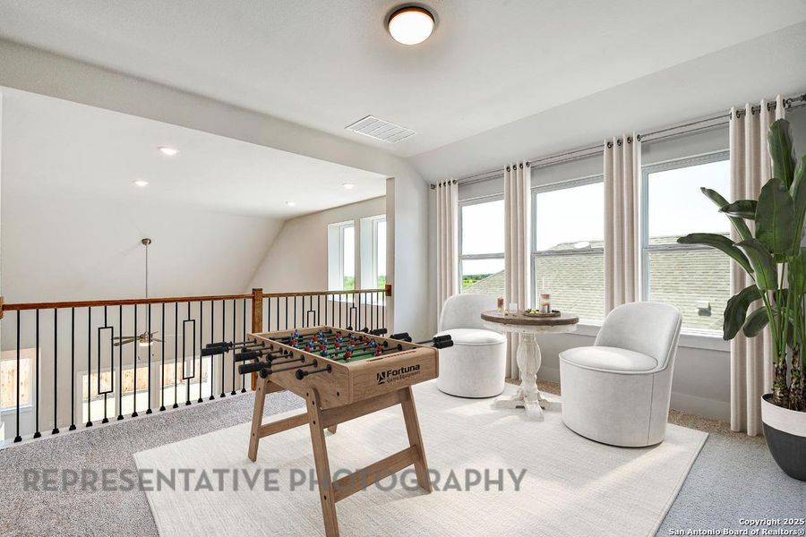 Furnished interior view inside a new home in Homestead, Schertz (Image 3).