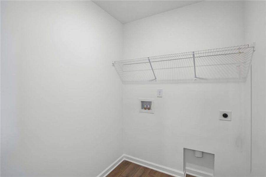 Spacious, unfurnished interior of a new home in Langston Reserve, Cartersville (Image 17).