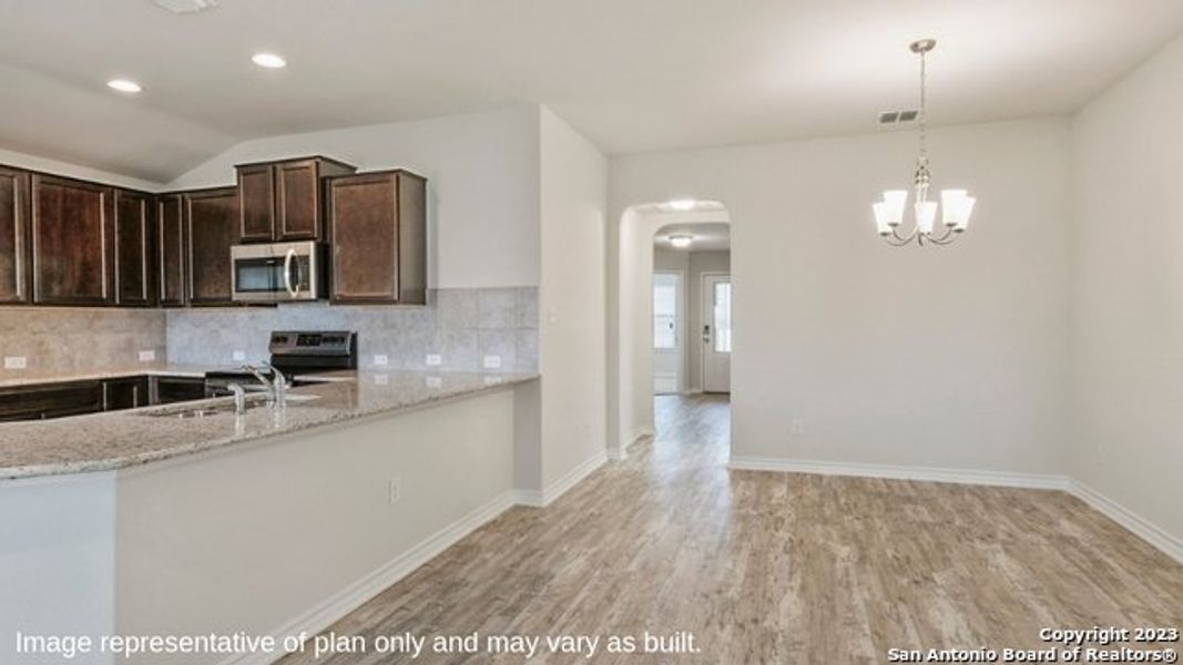 Furnished interior view inside a new home in Avenida, Converse (Image 7). Furnished interior view inside a new home in Avenida, Converse (Image 7).