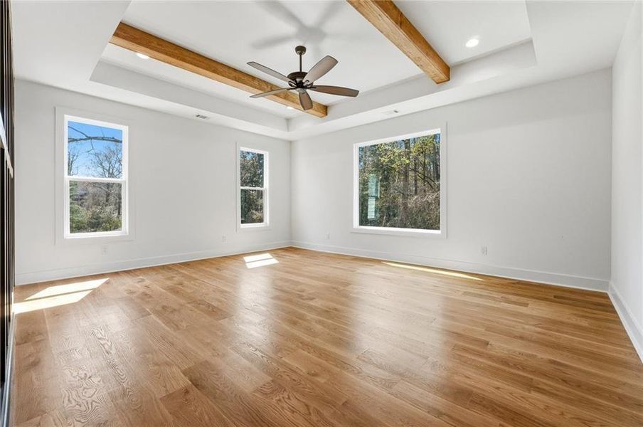 Spacious, unfurnished interior of a new home in , Atlanta (Image 25).