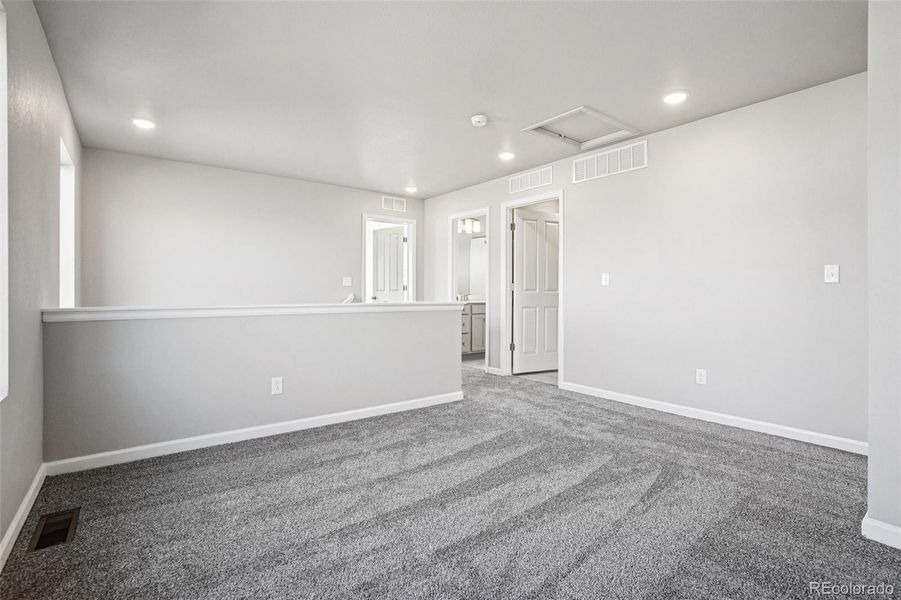 Spacious, unfurnished interior of a new home in Parkway at Prairie Center Village, Brighton (Image 38).