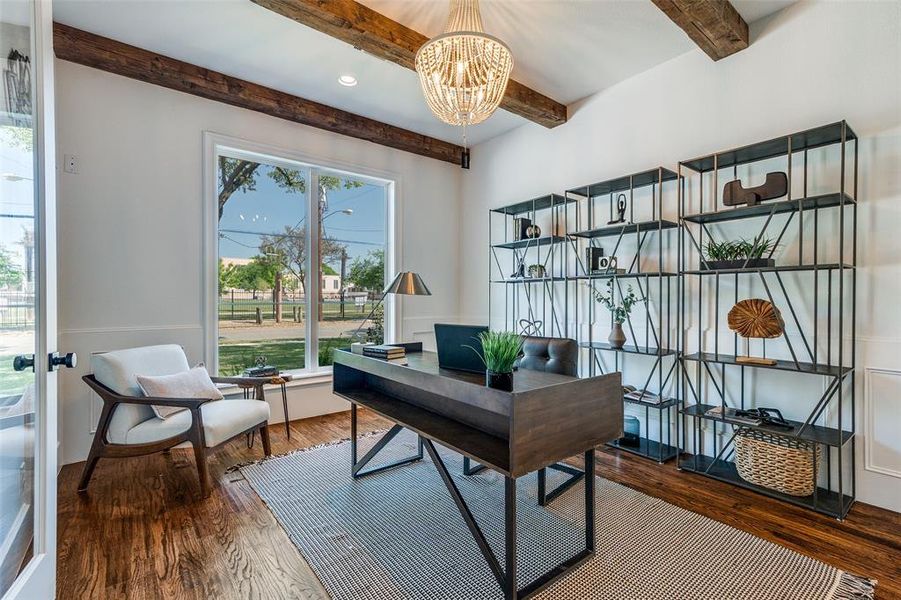 Furnished interior view inside a new home in , Dallas (Image 33).