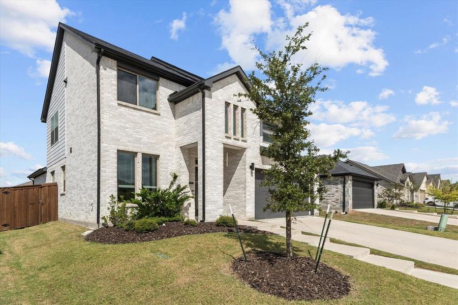 Image 32 of a home in DeBerry Reserve. Image 32 of a home in DeBerry Reserve.