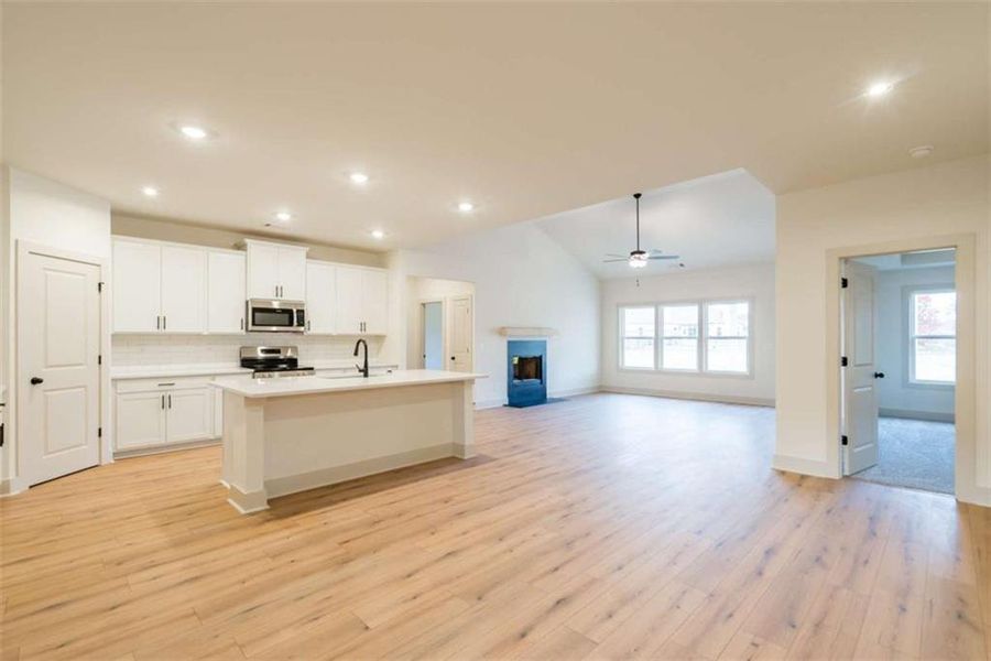 Image 36 of a home in .