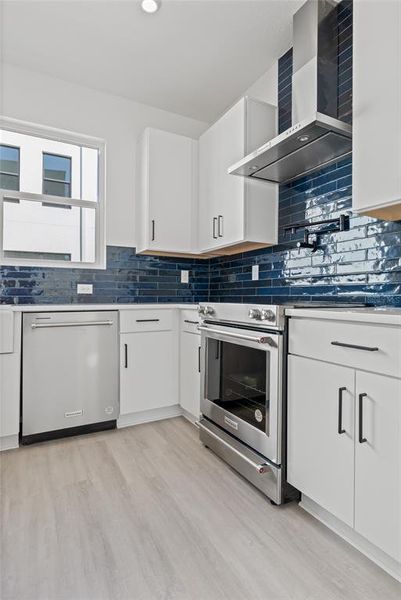 Furnished interior view inside a new home in , St. Petersburg (Image 13).