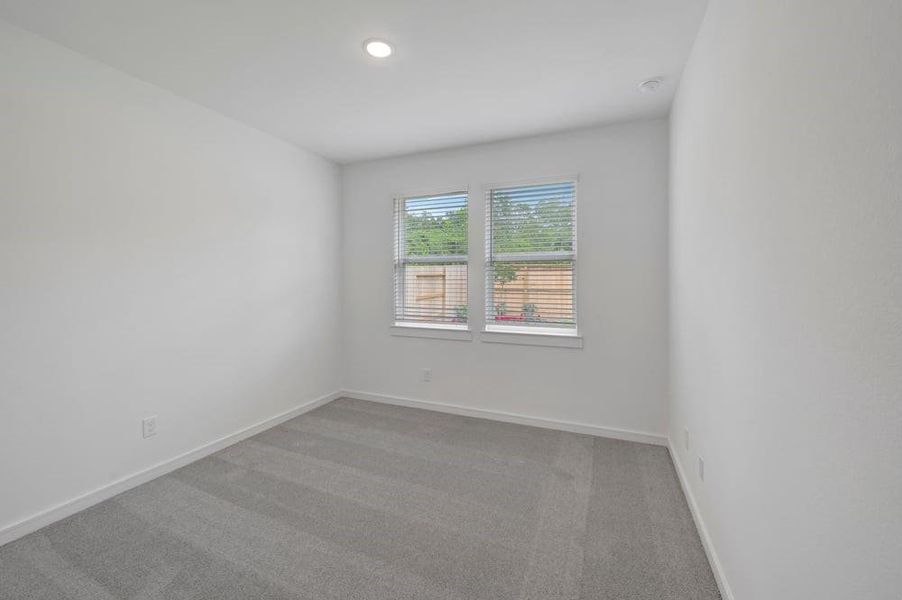 Spacious, unfurnished interior of a new home in Sundance Cove, Crosby (Image 36).