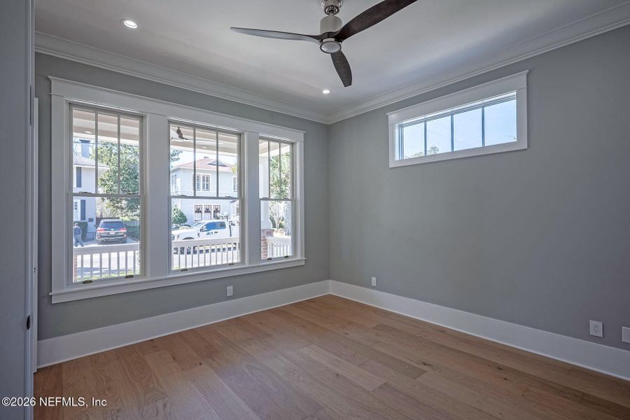 Spacious, unfurnished interior of a new home in , Jacksonville (Image 27).