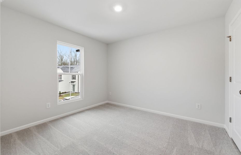 Spacious, unfurnished interior of a new home in Flemingfield, Greensboro (Image 37).