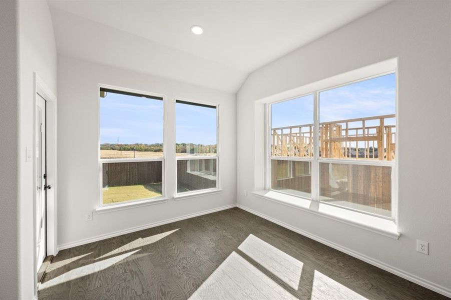 516 Waterford Park- Dining-1 516 Waterford Park- Dining-1