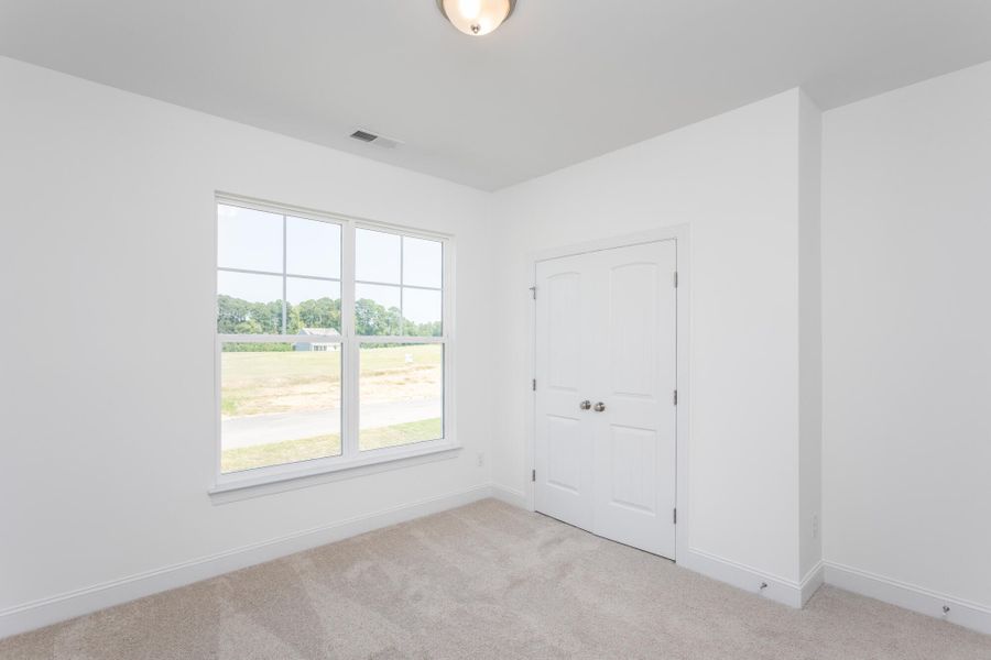 Spacious, unfurnished interior of a new home in Cedar Ridge, Angier (Image 20).