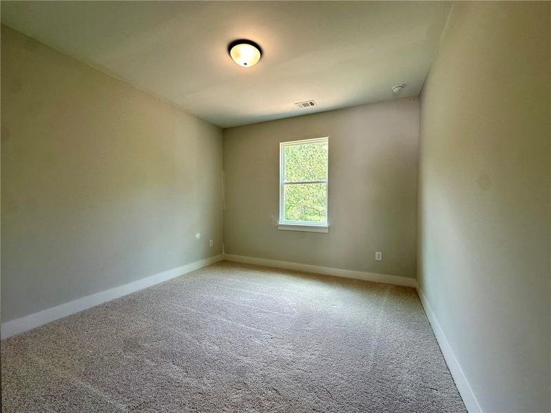 Spacious, unfurnished interior of a new home in Cambridge, Flowery Branch (Image 42). Spacious, unfurnished interior of a new home in Cambridge, Flowery Branch (Image 42).