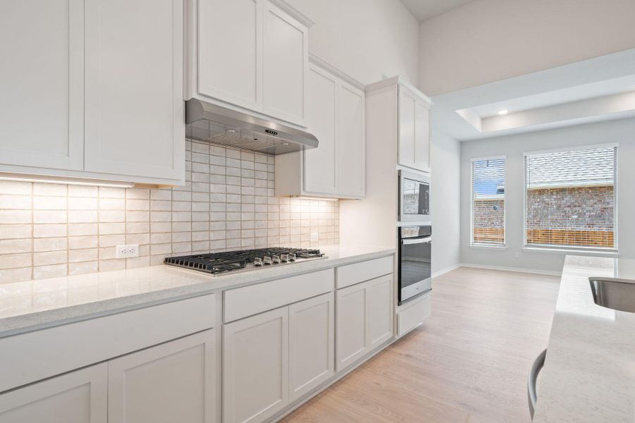 Stunning finishes in Light & Bright Kitchen