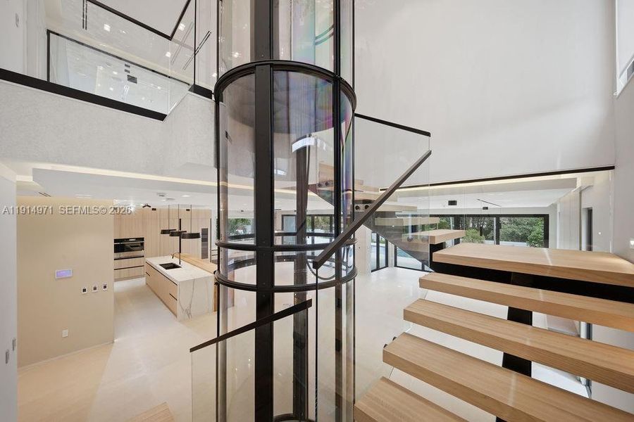 Furnished interior view inside a new home in , Fort Lauderdale (Image 52).