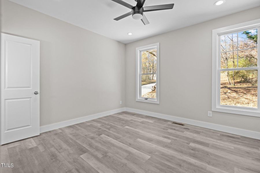 36-web-or-mls-DSC00313 36-web-or-mls-DSC00313