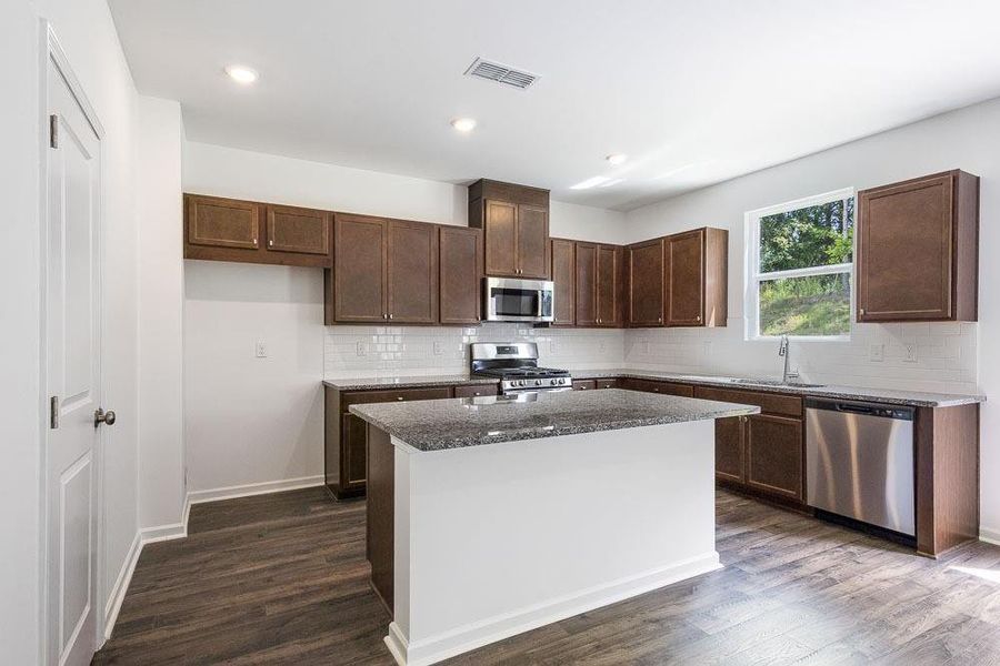 Furnished interior view inside a new home in Heritage River, Euharlee (Image 5).