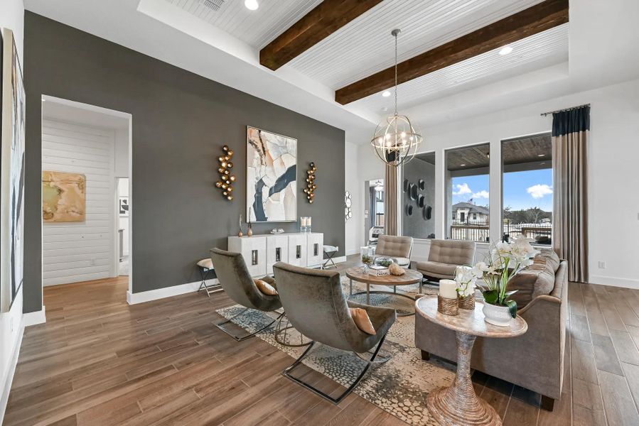 The Franklyn Family Room