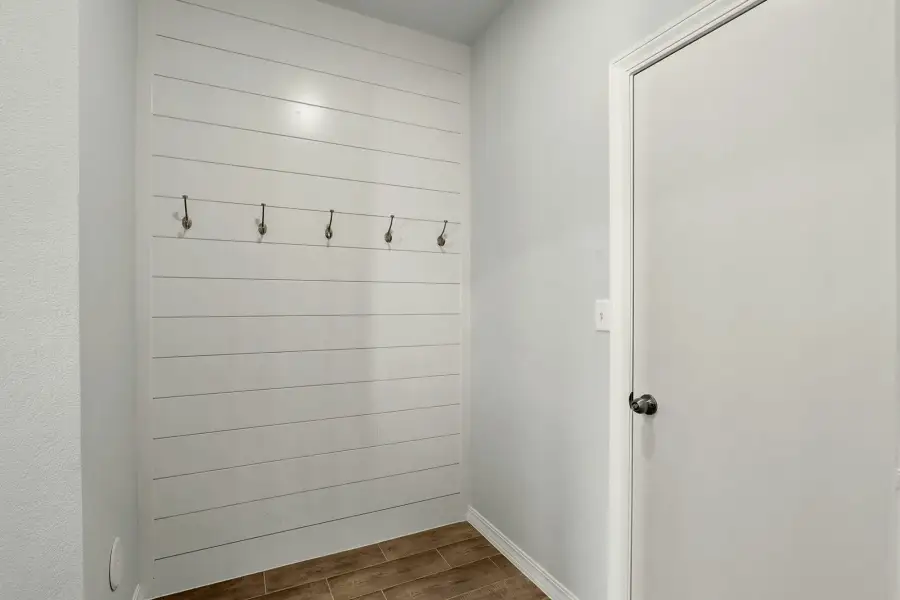 Representative unfurnished interior of a home built from the Winfield by View Homes in Paseo del Este, El Paso (Image 10).
