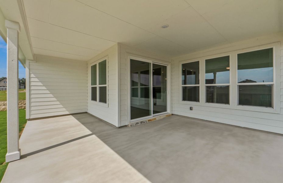 Exterior details and patio area of a home in Sun City Texas, Georgetown (Image 25).