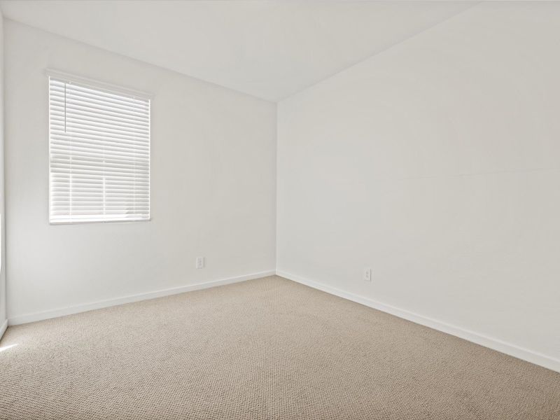 Spacious, unfurnished interior of a new home in Paloma Creek - Estate Series, Surprise (Image 11).