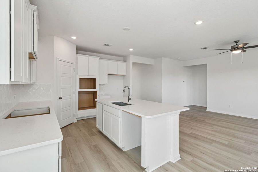 Furnished interior view inside a new home in Legendary Trails - Classic Series, Cibolo (Image 7). Furnished interior view inside a new home in Legendary Trails - Classic Series, Cibolo (Image 7).