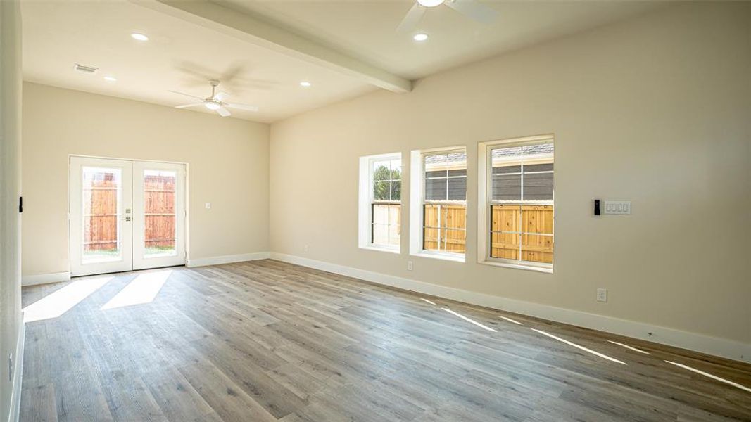 Spacious, unfurnished interior of a new home in , Granbury (Image 29). Spacious, unfurnished interior of a new home in , Granbury (Image 29).