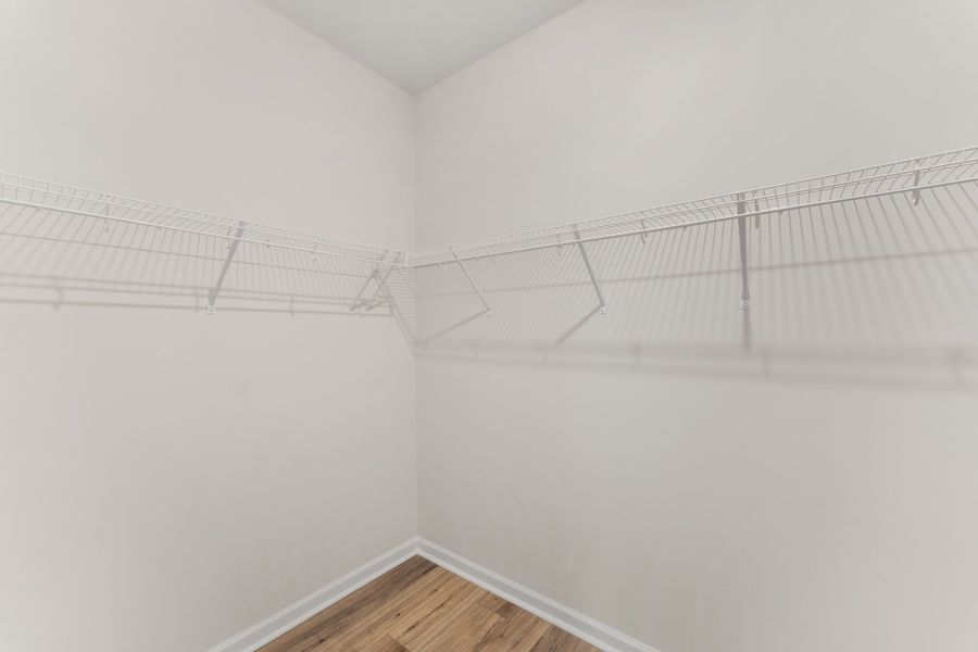 Spacious, unfurnished interior of a new home in Fairview Falls, Chesnee (Image 23).