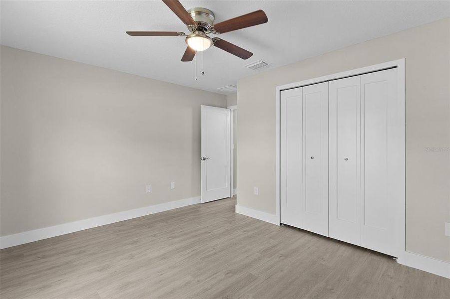 Spacious, unfurnished interior of a new home in , Ocklawaha (Image 24).